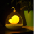 Cute Bird Totoro Style LED Lantern ladattava tärinäanturi - keltainen